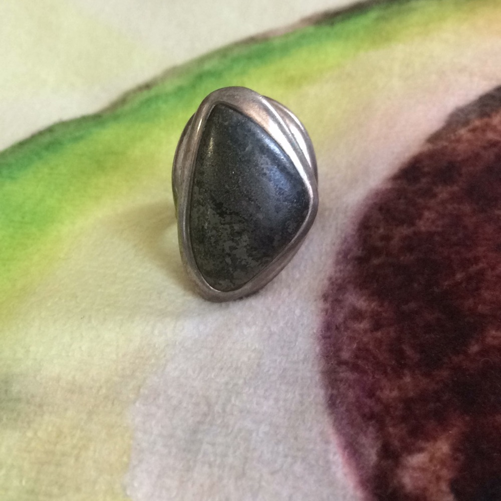 Stone ring